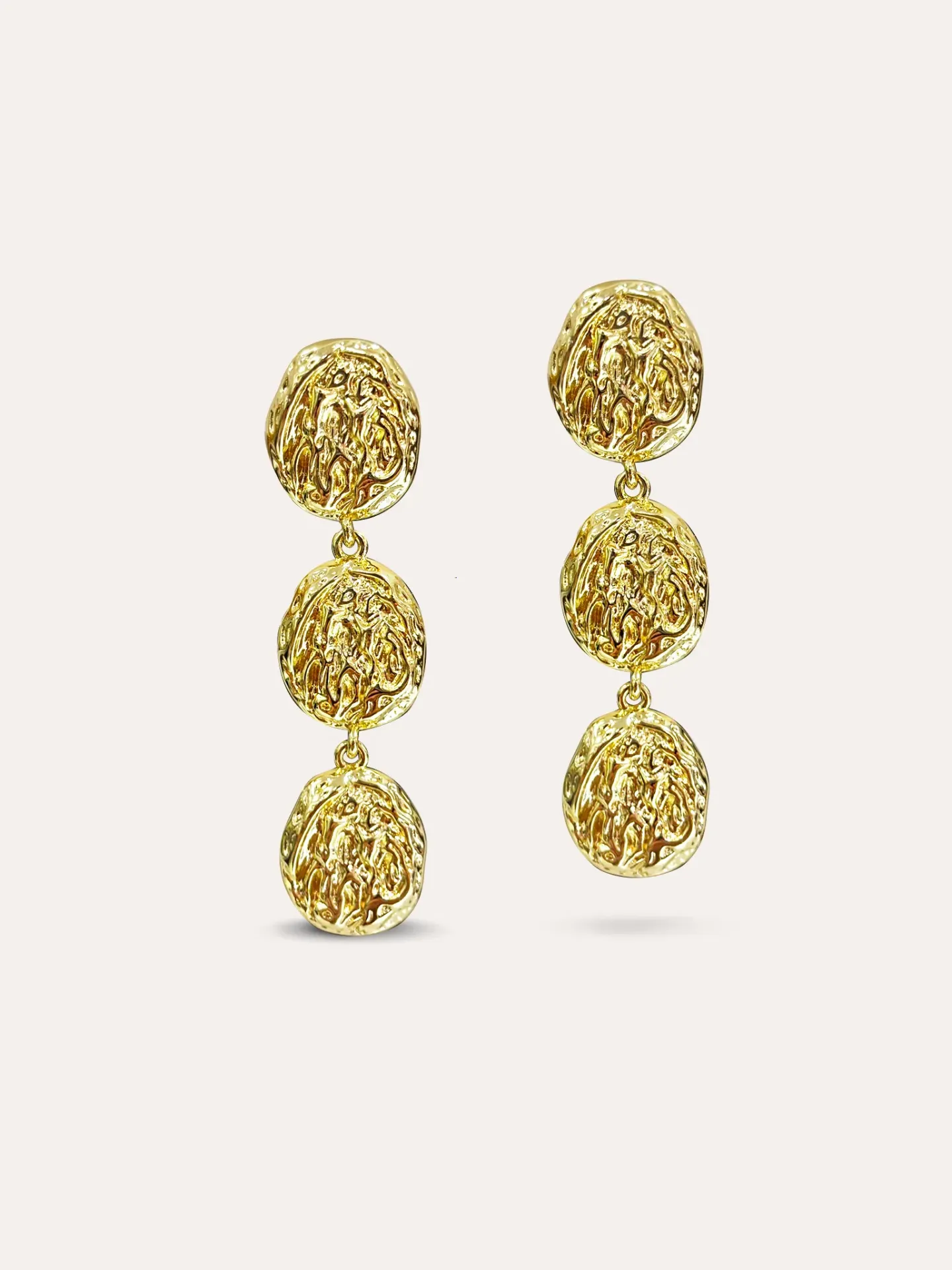 [340664] ARETES CIRCULOS TEXTURA BAÑO ORO