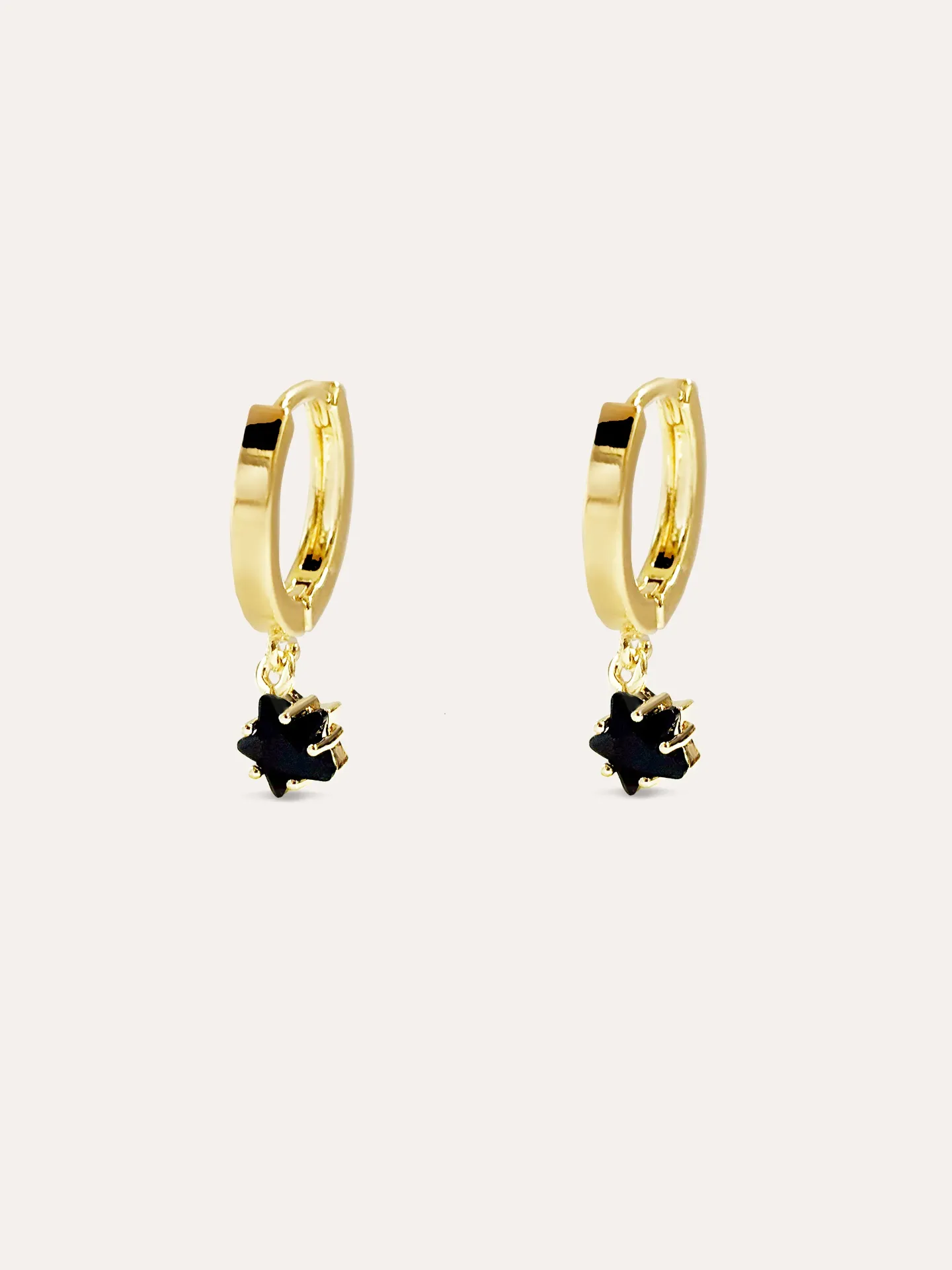 [B20010153] ARETES HUGGIES CON DIJE BAÑO ORO