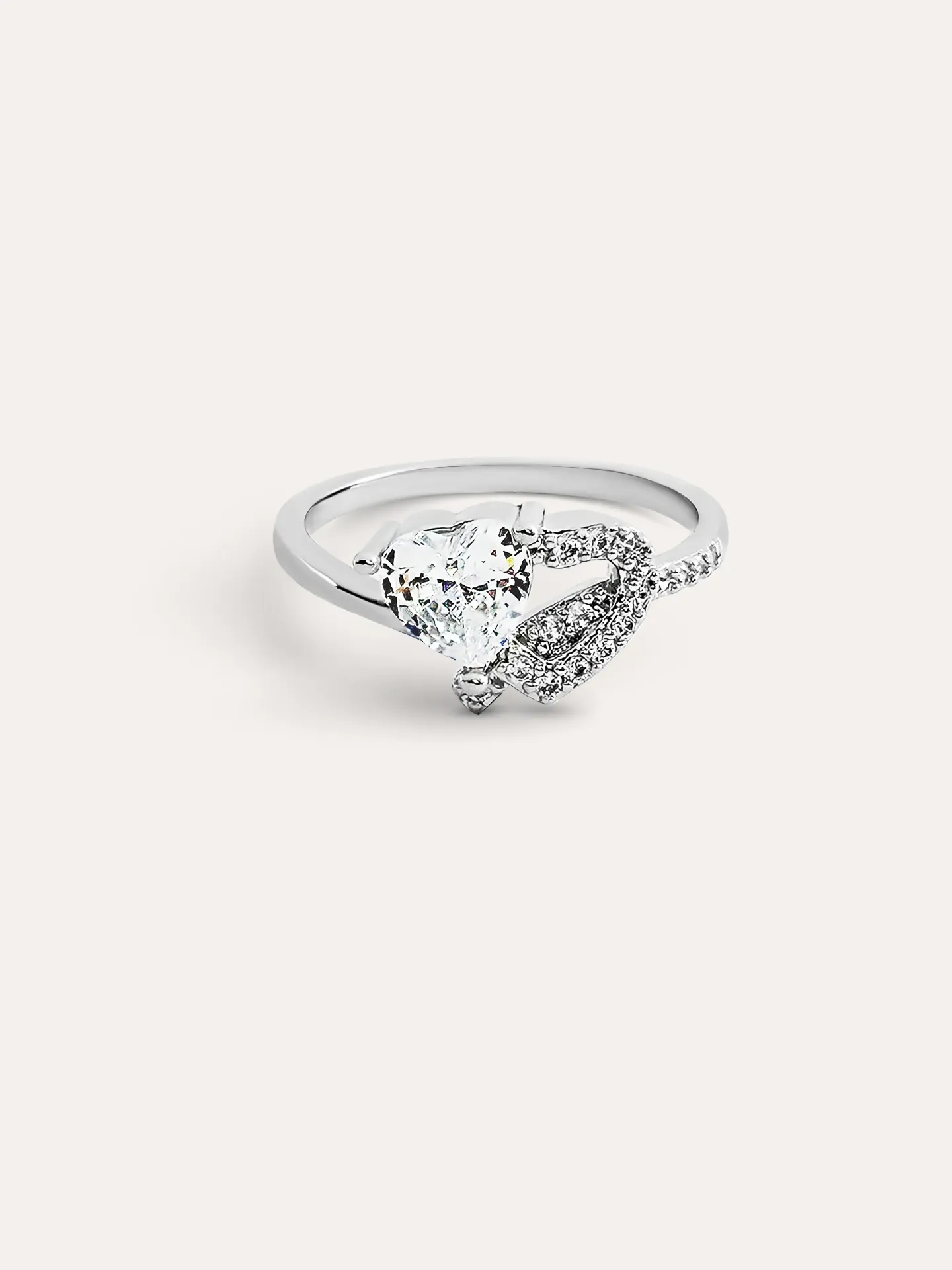 ANILLO CORAZON ZIRCONIA BAÑO RODIO