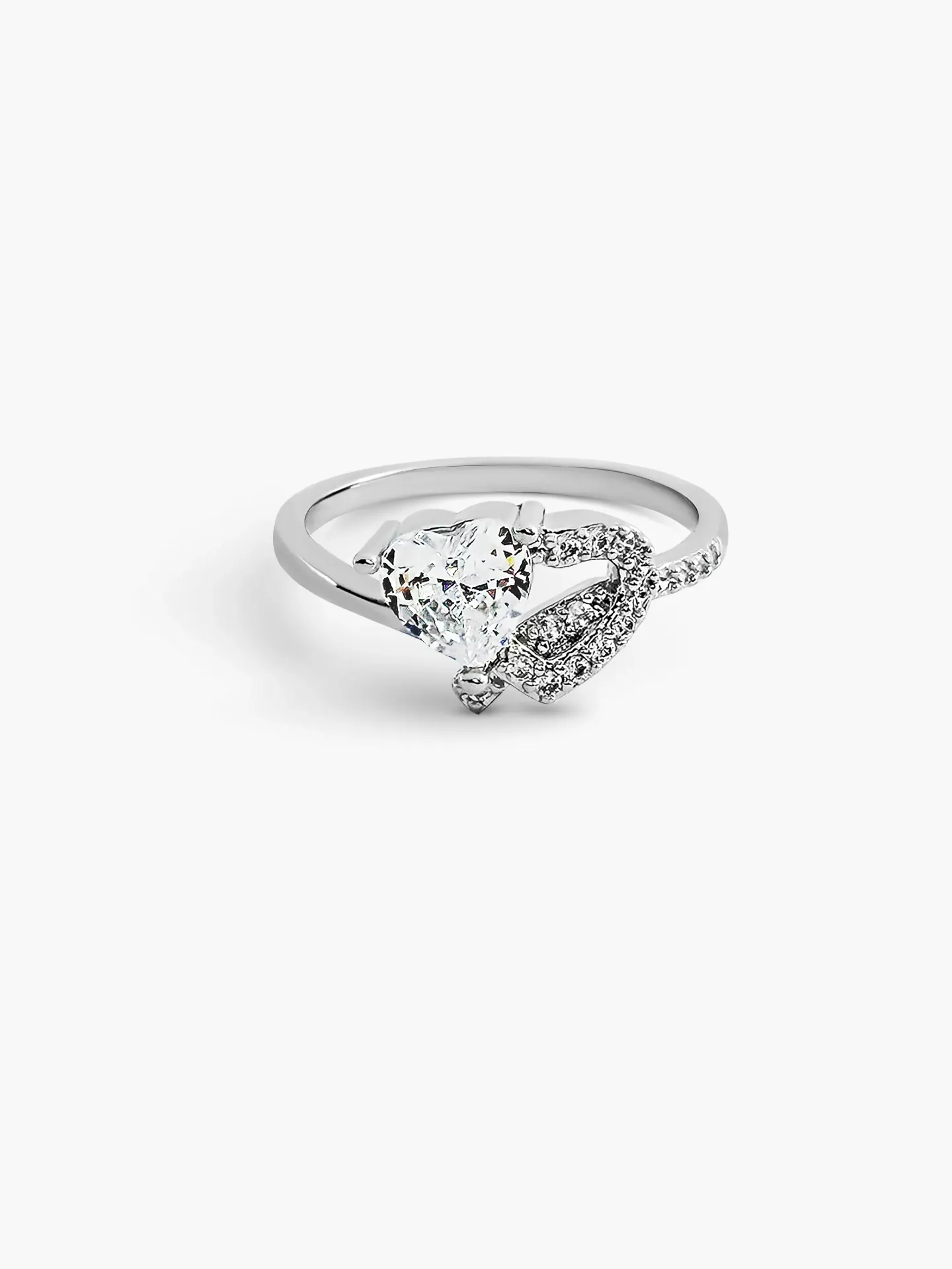 ANILLO CORAZON ZIRCONIA BAÑO RODIO