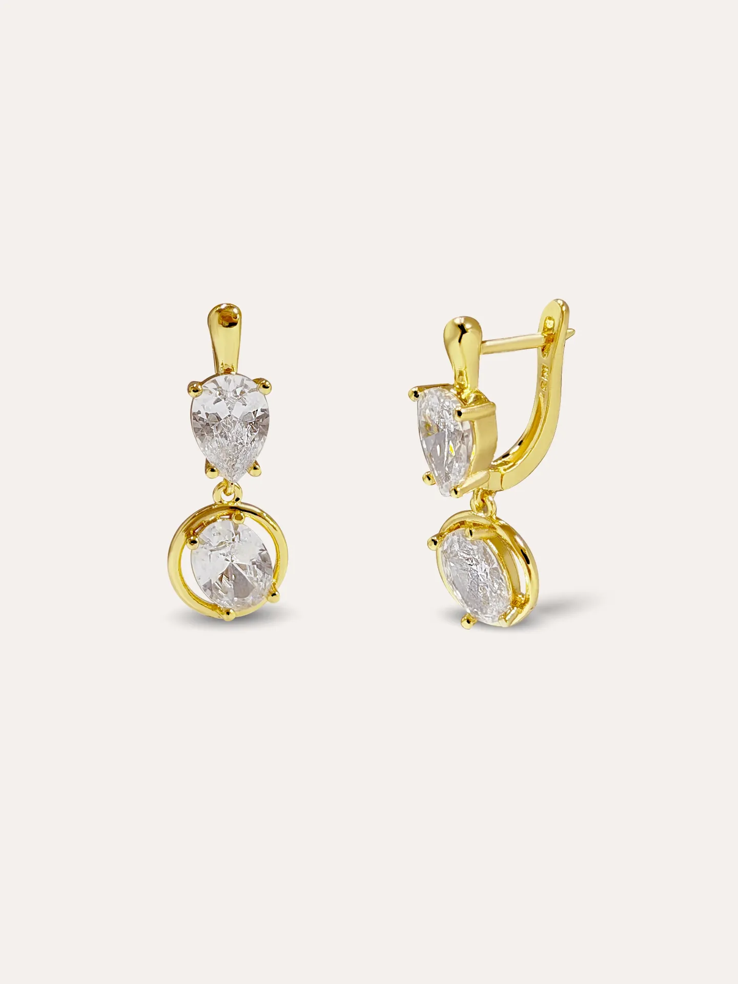 ARETES ZIRCONIAS COLGANTE BAÑO ORO